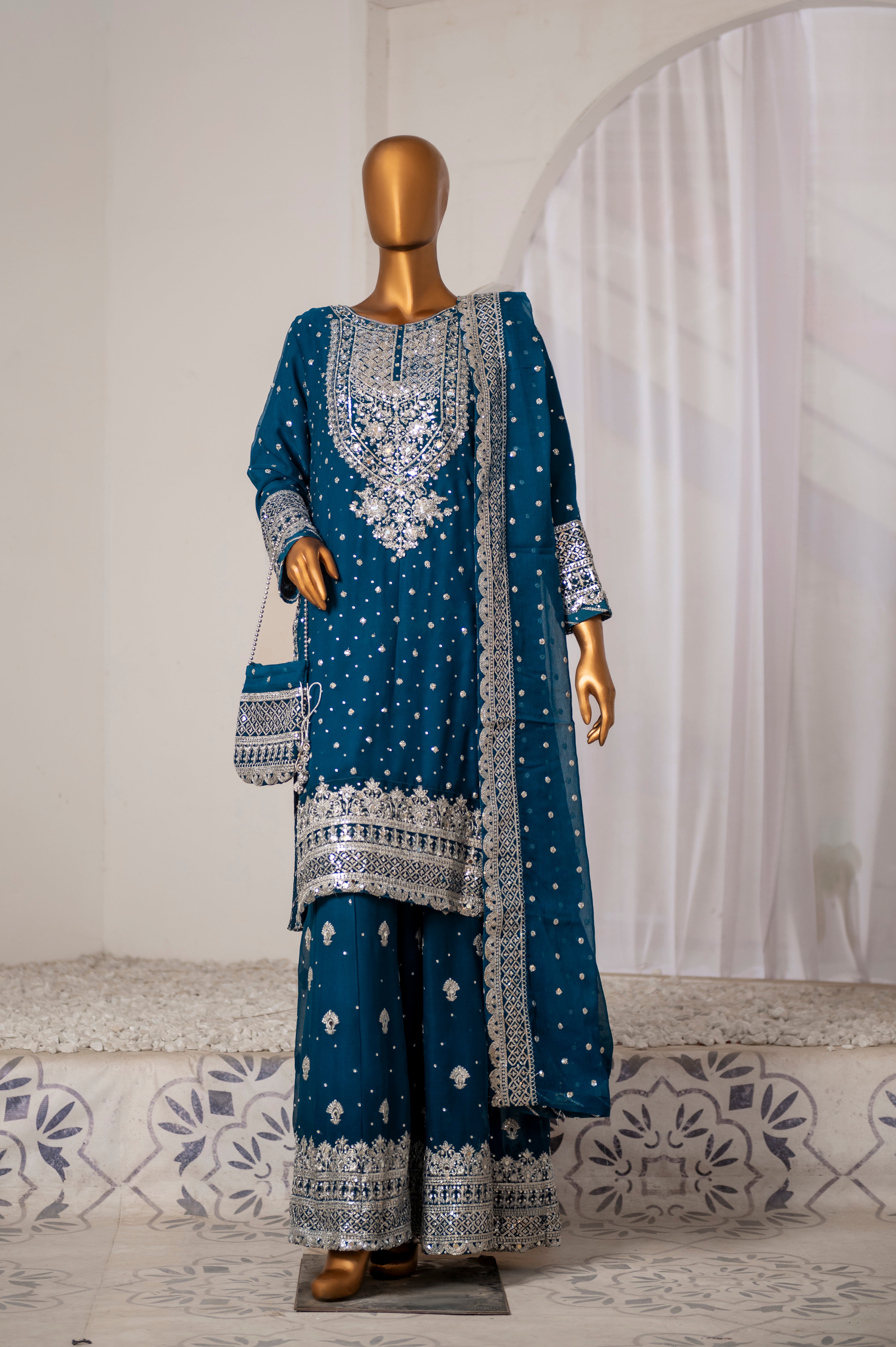 Saira Sultana Pret Embroidered Chiffon 3 Piece Suit Mah-Jabeen Ice Blue main image 1