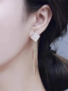 Shein - 1pair Glamorous Rhinestone Geometric & Metal Tassel Decor Stud Earrings For Women For Party