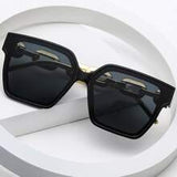 Shein - 1pc Women's Plastic Frame Square Sunglasses Suitable For Daily Wear Elegant Sunglasses