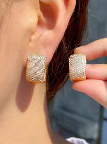 Shein - 1 Pair Fashion Cubic Zirconia Hoop Earrings