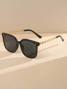 Shein - 1pc Vintage Chain Decor Fashionable Women's Sunglasses