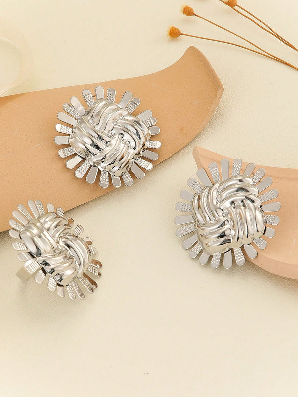 Shein - Set Of Women Sunflower Pattern Ring And Earrings