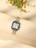 Shein - 1Pc Square Concise Popular Fashion Watch With Mother Of Pearl Dial And Steel Band, Suitable For Daily Decoration