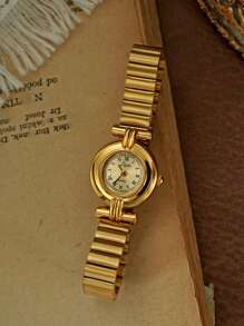 Shein - 1 Piece French Retro Gold Small Dial Women's Watch