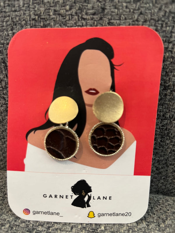 Garnetlane - Circle earings