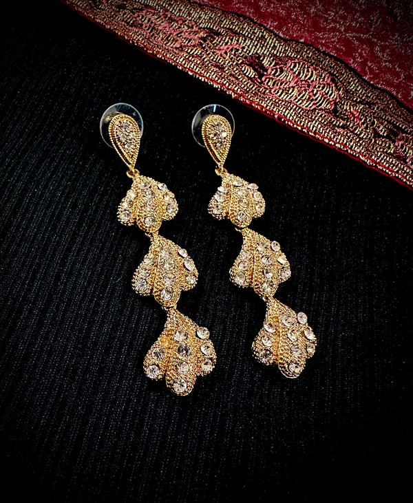 Beri - Gold Petals Drop Earrings