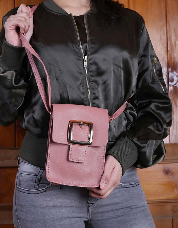 RangooN - Pink Buckle Flip Bag