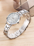 Shein - 1pc Women's Fashionable Small Stainless Steel Band Roman Numeral Quartz Watch