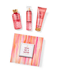 Bath & Body Works - One of a Kind - Champagne Toast Large Gift Sets