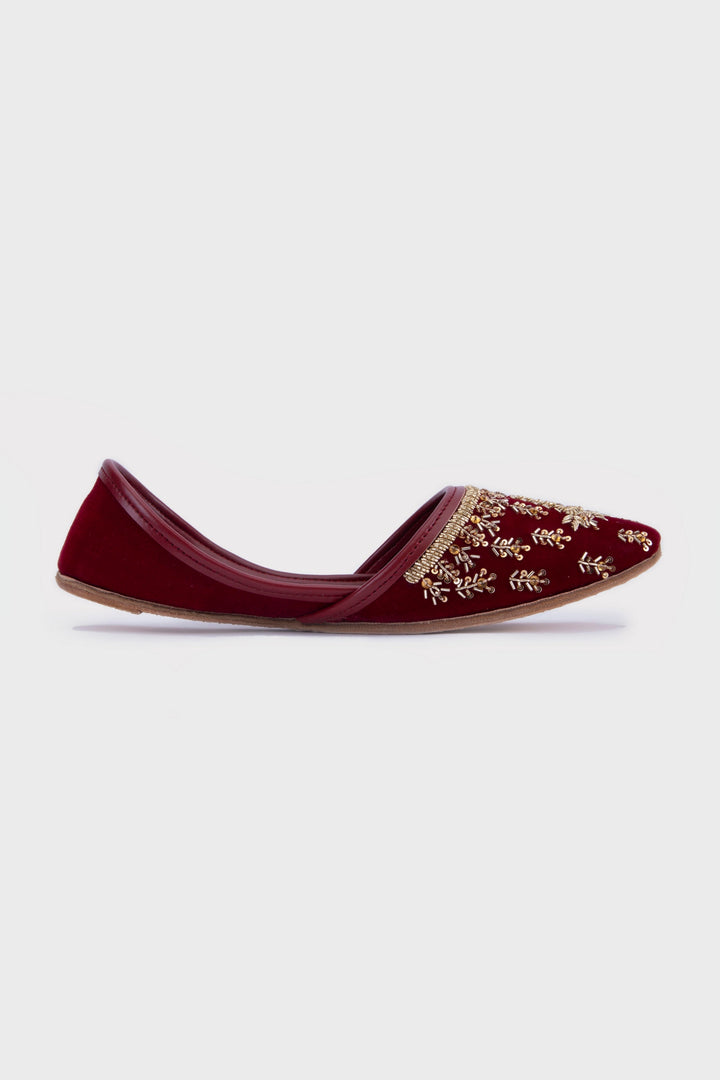 Sapphire Embellished Velvet Khussas Maroon