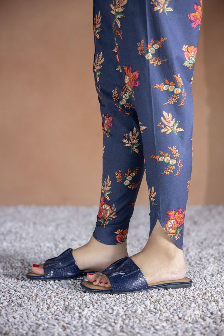 Sapphire- Cambric Tulip Shalwar