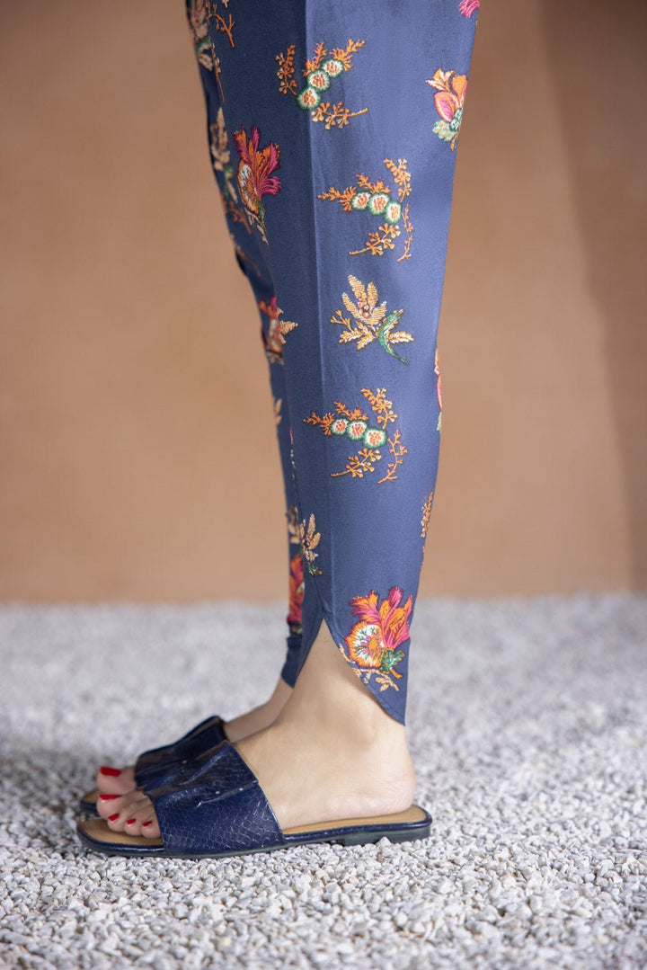 Sapphire- Cambric Tulip Shalwar