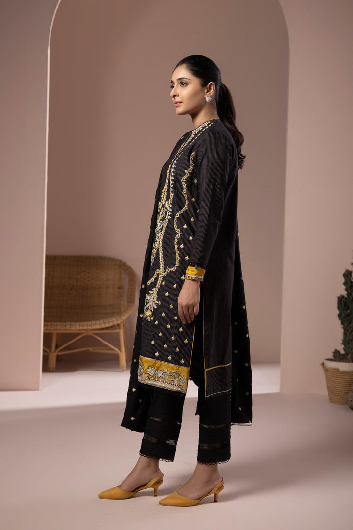 Sapphire- 2 Piece - Embroidered Zari Khaddar Suit