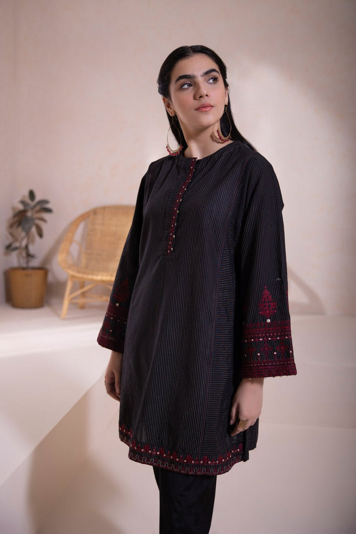 Sapphire- Embroidered Zari Khaddar Shirt