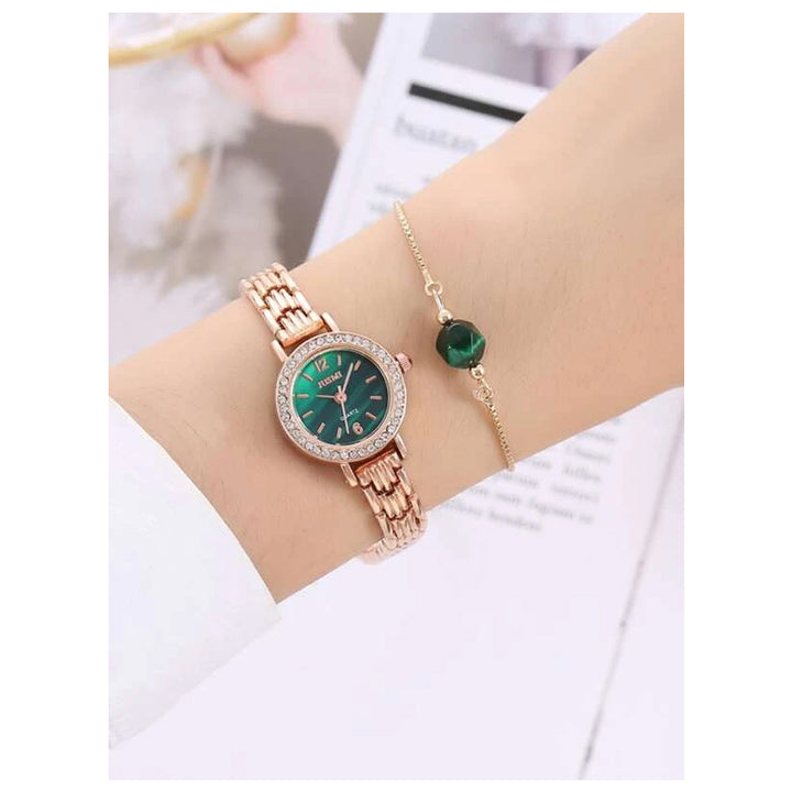 Shein- 1pc Rhinestone Decor Round Pointer Quartz Watch & 1pc Bracelet