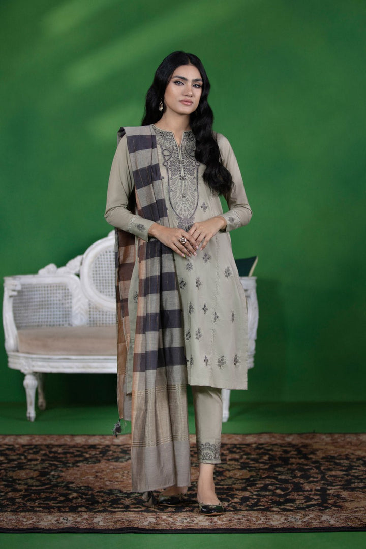 Sapphire- 3 Piece - Embroidered Lawn Suit