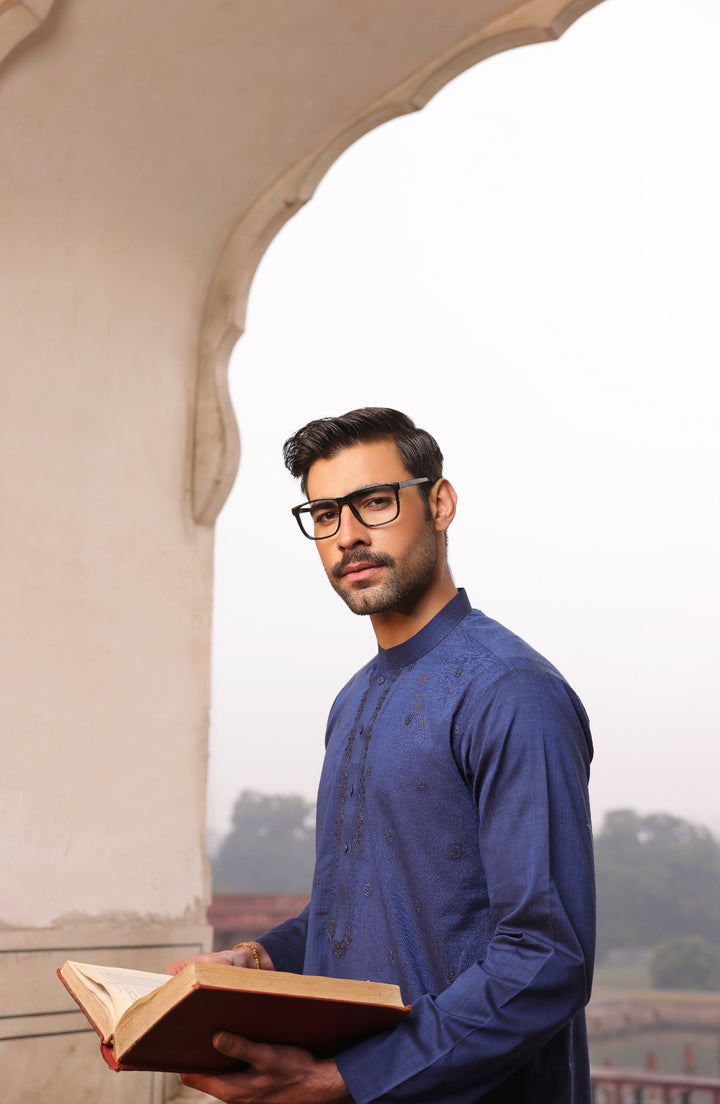 Summer'22 Men Kurta Formal Embroidery Navy Blue