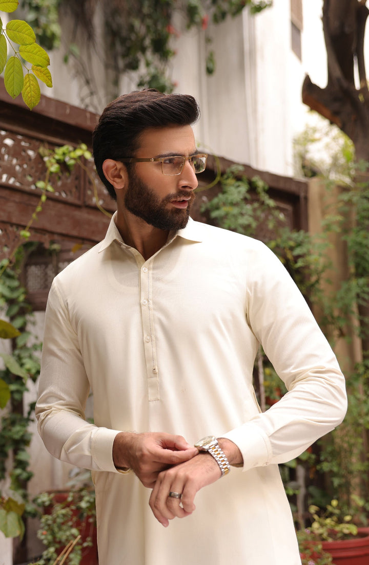 Summer'22 Men Casual Styling Kameez Shalwar Cream