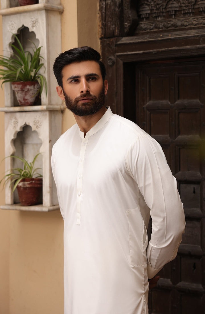 Summer'22 Men Kameez Shalwar With Waist Coat White