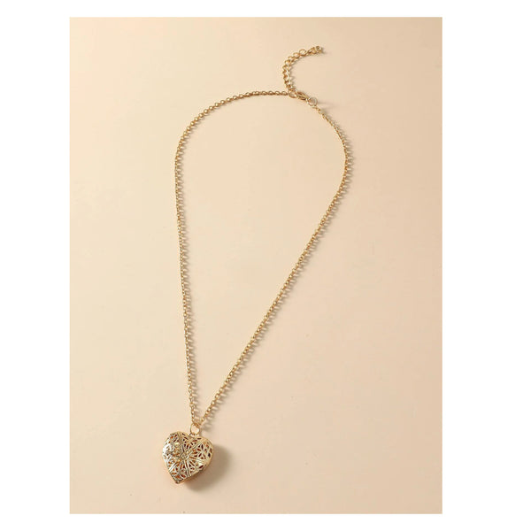 Romwe- Heart Charm Necklace