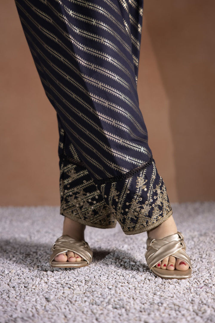 Sapphire- Embroidered Jacquard Shalwar