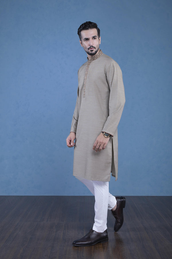 Sapphire- Embroidered Yarn Dyed Kurta