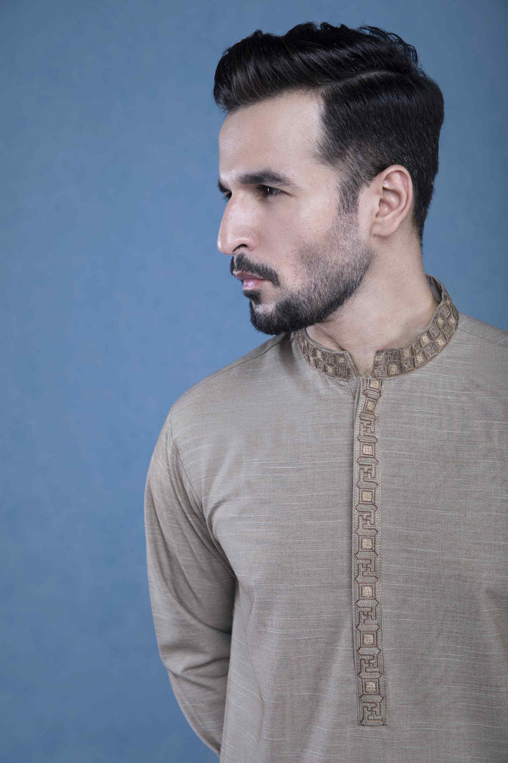 Sapphire- Embroidered Yarn Dyed Kurta