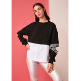 Trendyol- Black Color Block Poplin Detailed Knitted Sweatshirt TWOAW21SW1322