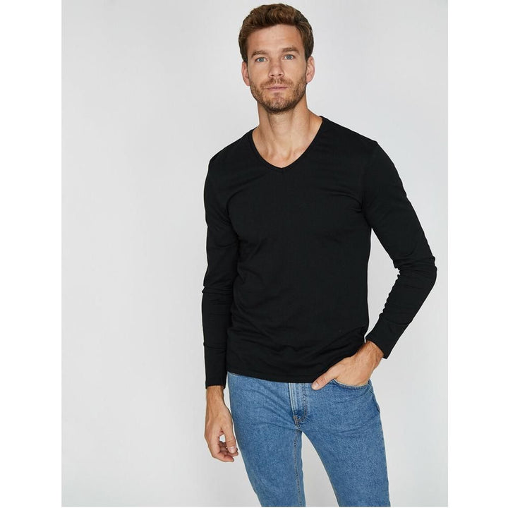 V Neck T-Shirt - Black