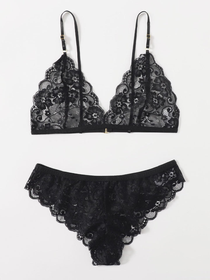 Shein- Floral Lace Scalloped Lingerie Set