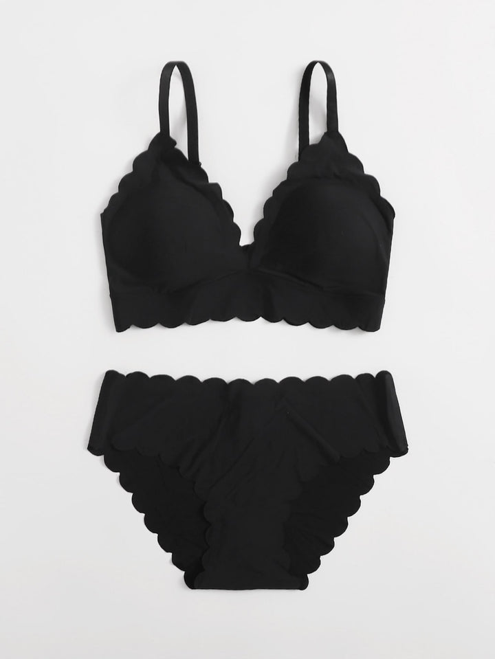 Shein- Scalloped Trim Lingerie Set