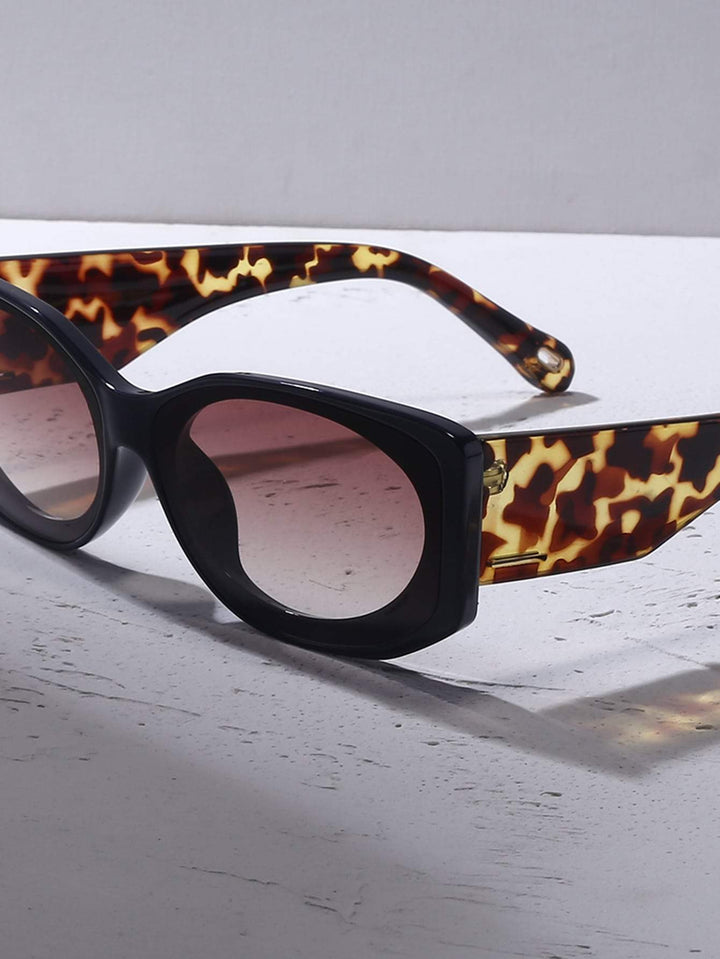 Shein- Tortoiseshell Frame Sunglasses
