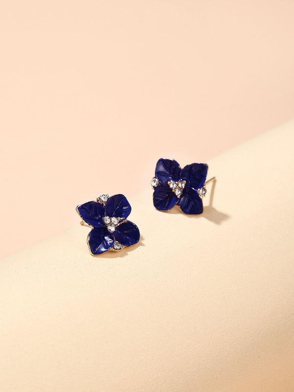 Shein- Leaf Decor Stud Earrings