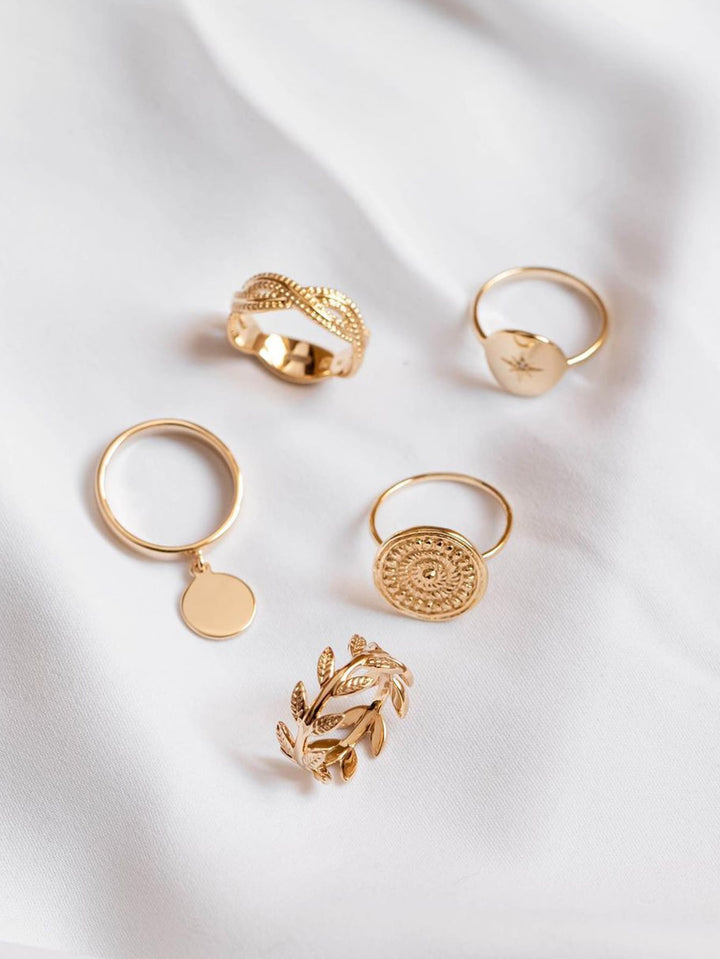 Shein- 5pcs Disc Charm Leaf Design Ring