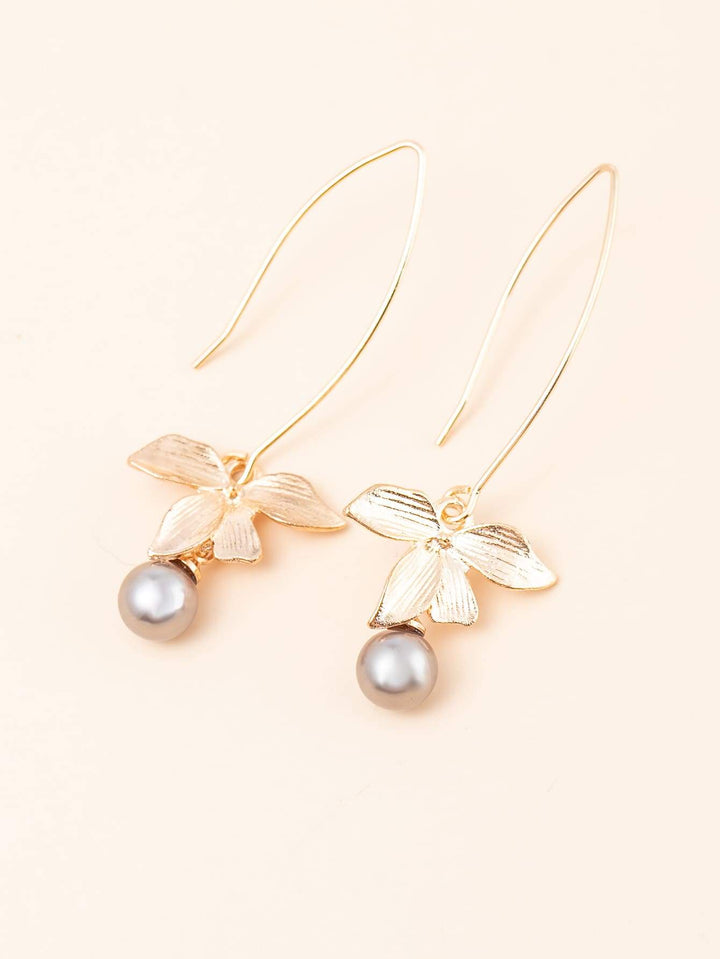 Shein- Bead Detail Leaf Drop Earrings