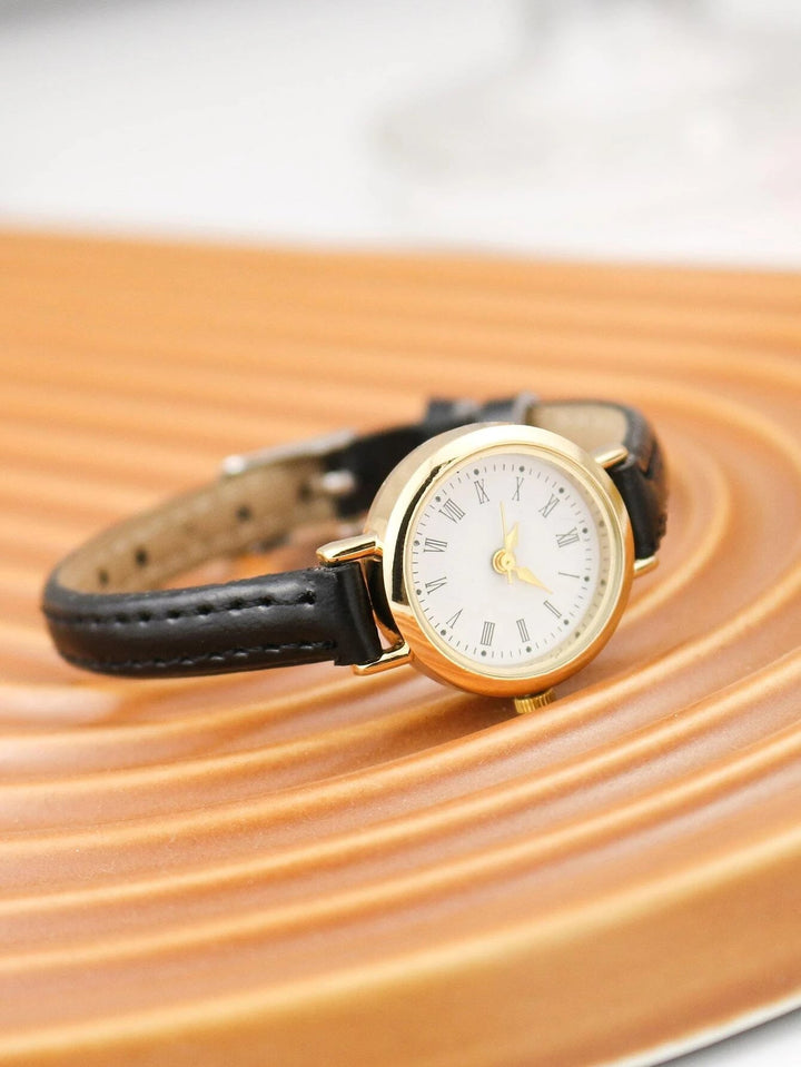 Shein- Minimalist Round Pointer Quartz Watch