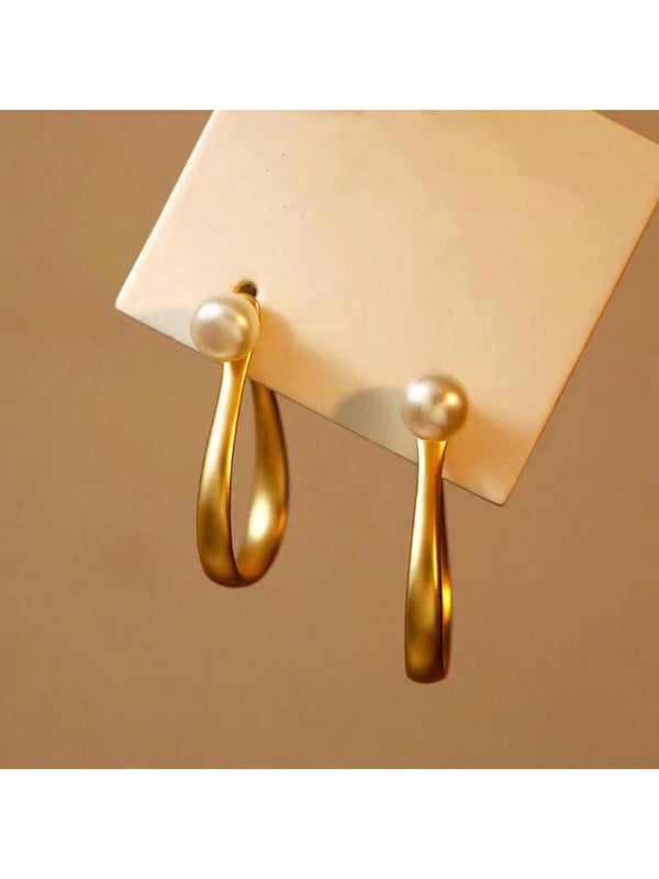 Shein - 1pair European And American Style Matte Gold-plated Metallic Earrings For Women's Daily Wear