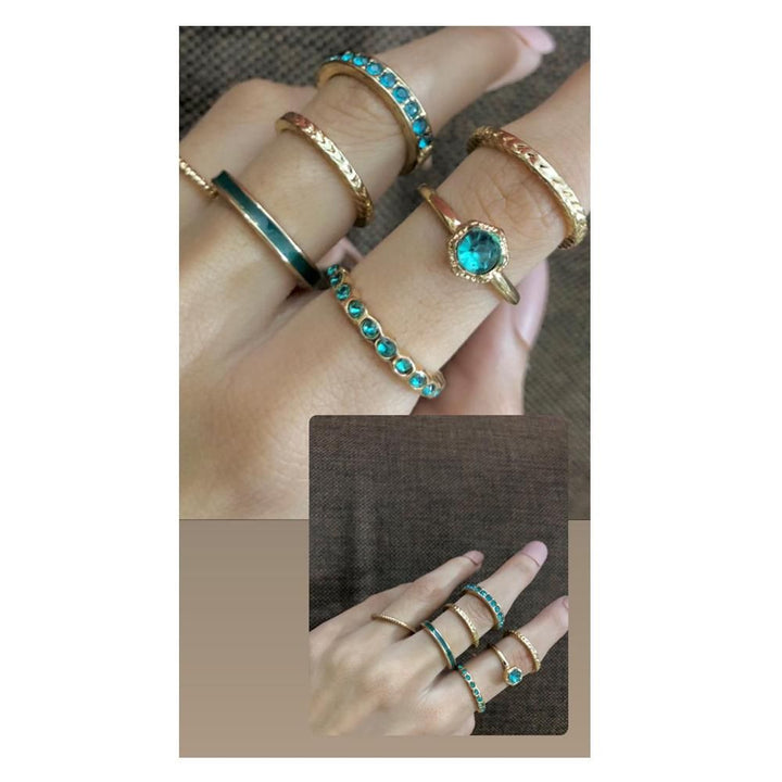 Jewels By Noor- Set of 7 emarald rings