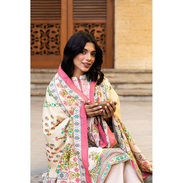 Zellbury- Dgital Printed Embroidered Khaddar Shirt, Khaddar Dupatta & Khaddar Trouser WUW21E30120