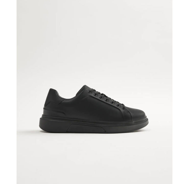 Zara- Monochrome Sneakers