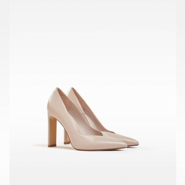 Bershka- High-heel shoes with V vamp