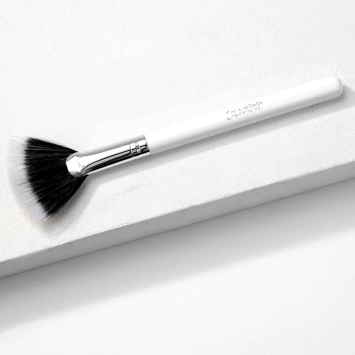 Colourpop- Fan Brush- F6