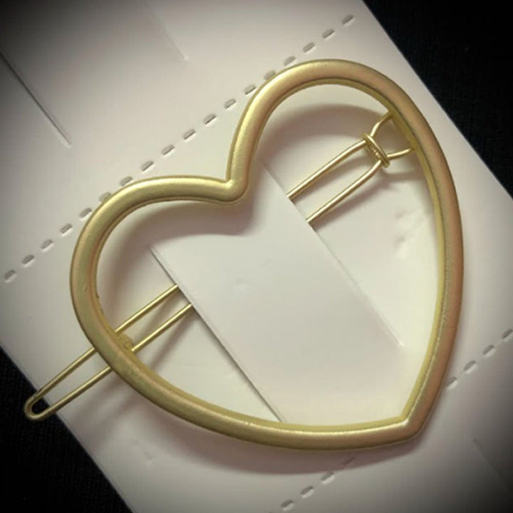 Beri- Metal Heart Clip - Gold