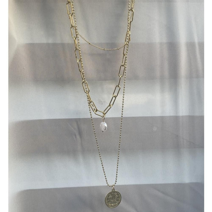 Bijouterie- Thick Layered Pearl And Coin Necklace