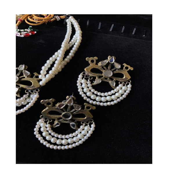 Copy of Jewels by Noor- Bow Pearl Earrings