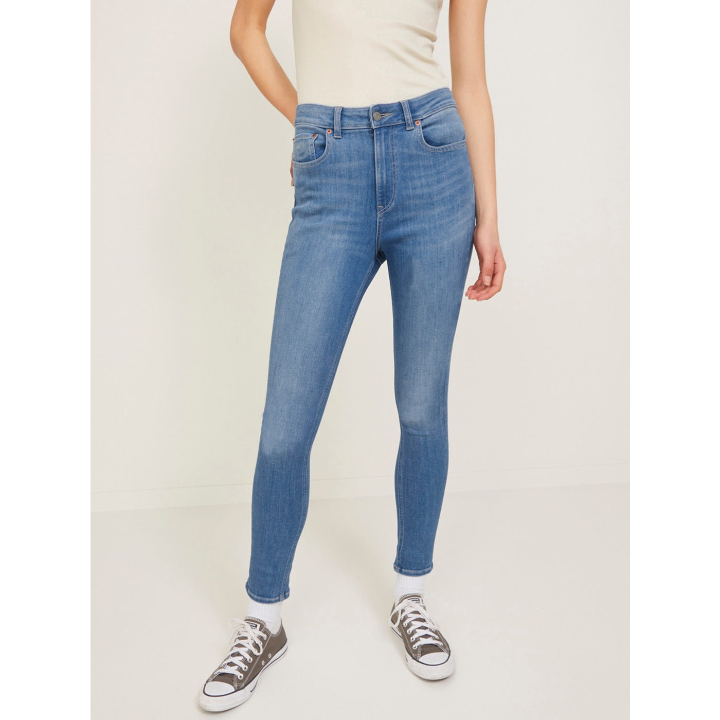 JJ Skinny Ripped Jeans – Montivo