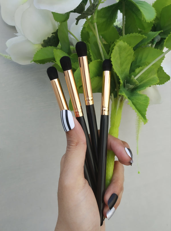 The original 4 Pcs Professional Eyeshow Blender Brushes