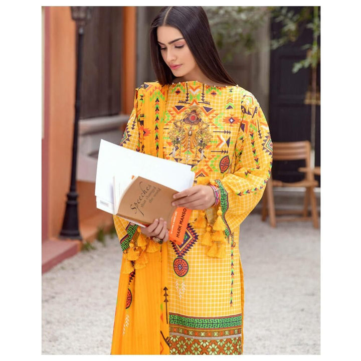 Mari Gold – 2 Piece Embroidered Unstitched Lawn Shirt & Dupatta