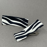 Mumuso- Bb Pins - Zebra Black & White
