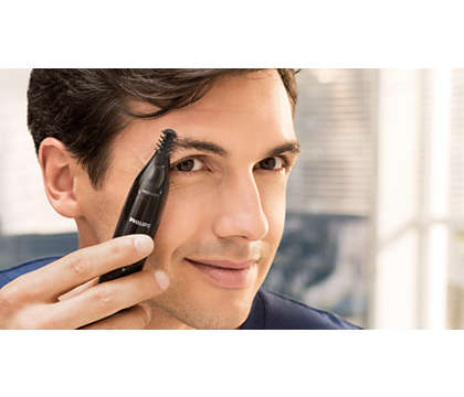 Philips Nose and ear trimmer: 100% water-proof, Powerful tube trimmer, AA-battery, 1 eyebrow comb 3mm, protective cap, black.